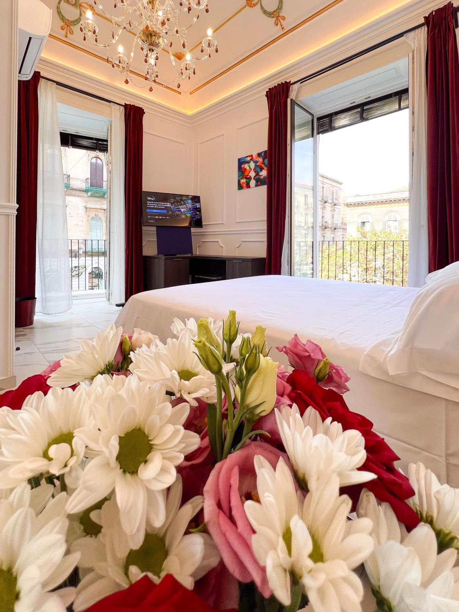 Ricci Palace Suites Катанія Екстер'єр фото